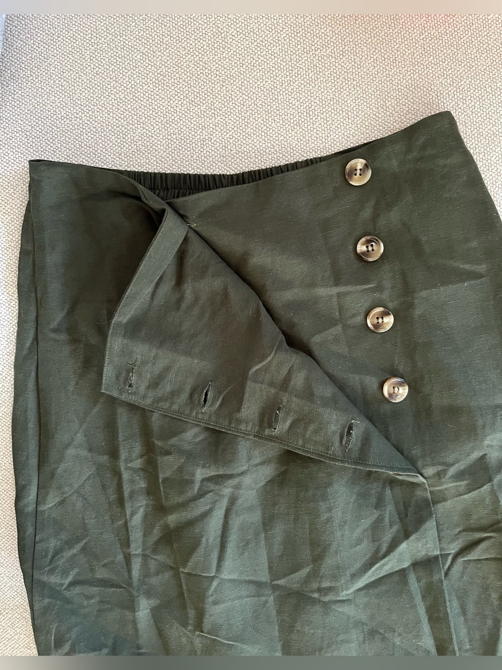 Women’s Umgee Midi Skirt Green Button Front Crossover A line New - Picture 6 of 12